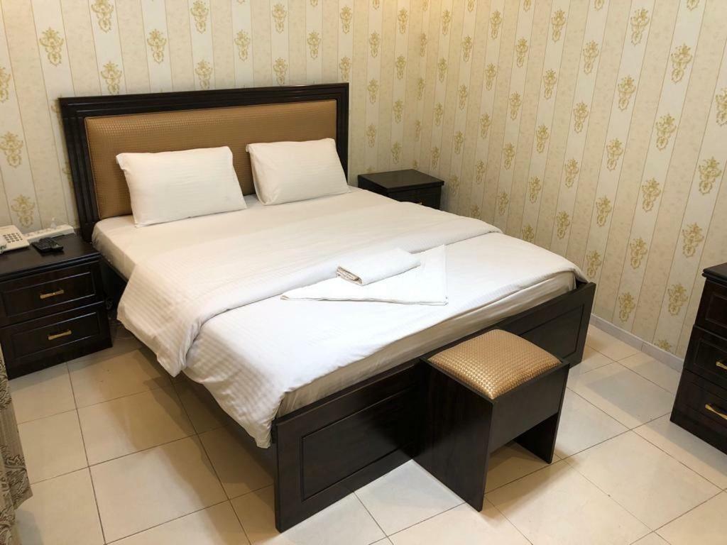 Tvs Hotel 두바이 외부 사진